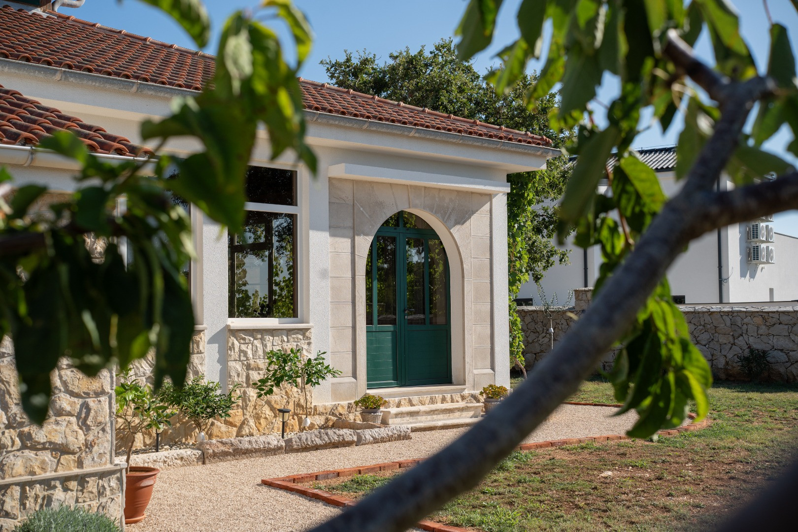 Villa Vidonjica - Authentic stone villa with complete privacy and sea views, Villa Vidonjica Novalja